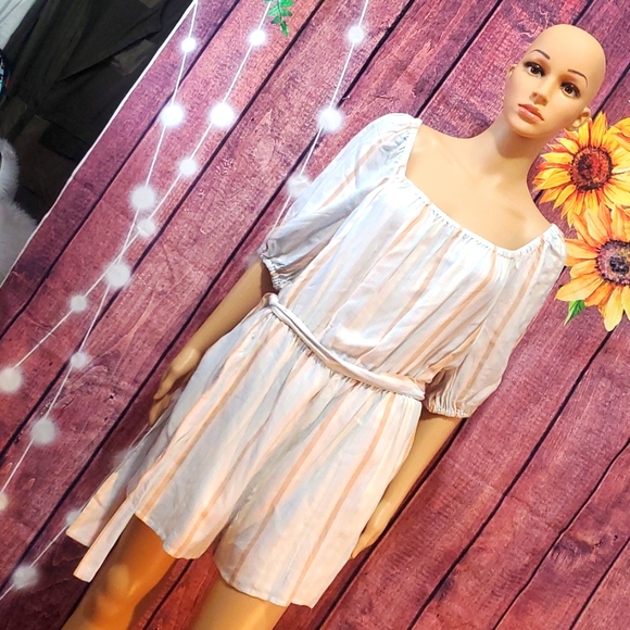 Summer romper - Picture 3 of 13